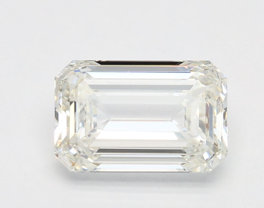 1.33 ct. emerald Lab Grown Diamond front image