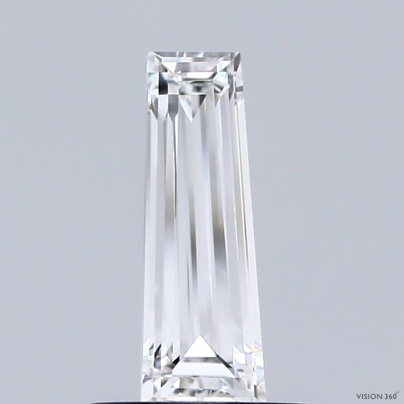 0.51 ct lab-grown Tapered baguette Diamond