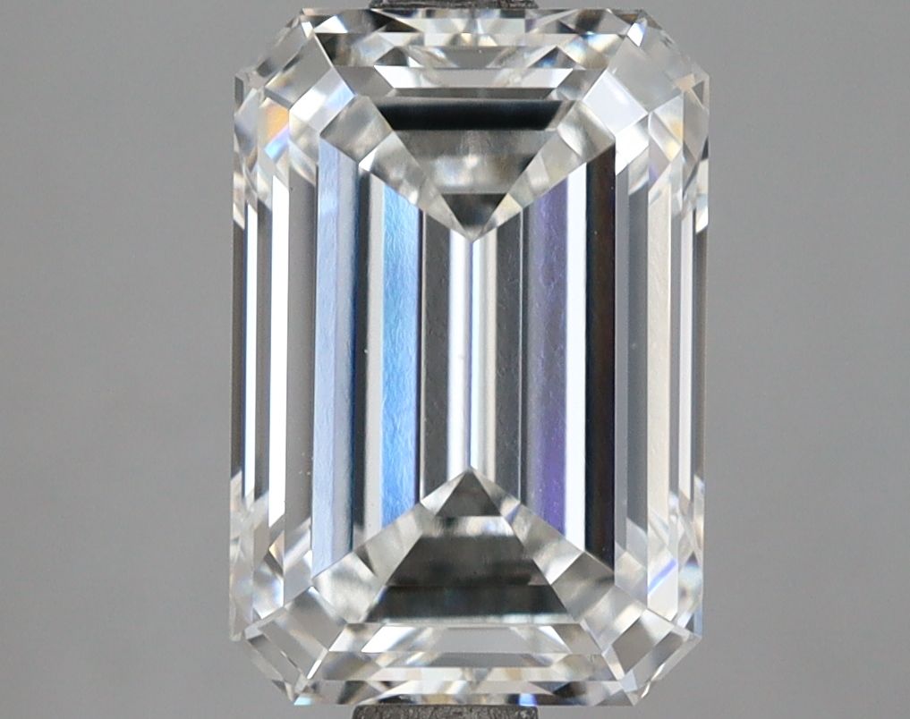 3.08 ct. emerald Lab Grown Diamond front image
