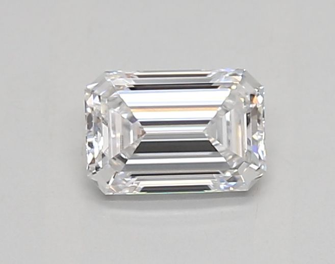 0.47 ct lab-grown Emerald Diamond