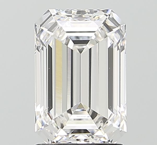 2.10 ct Emerald diamond