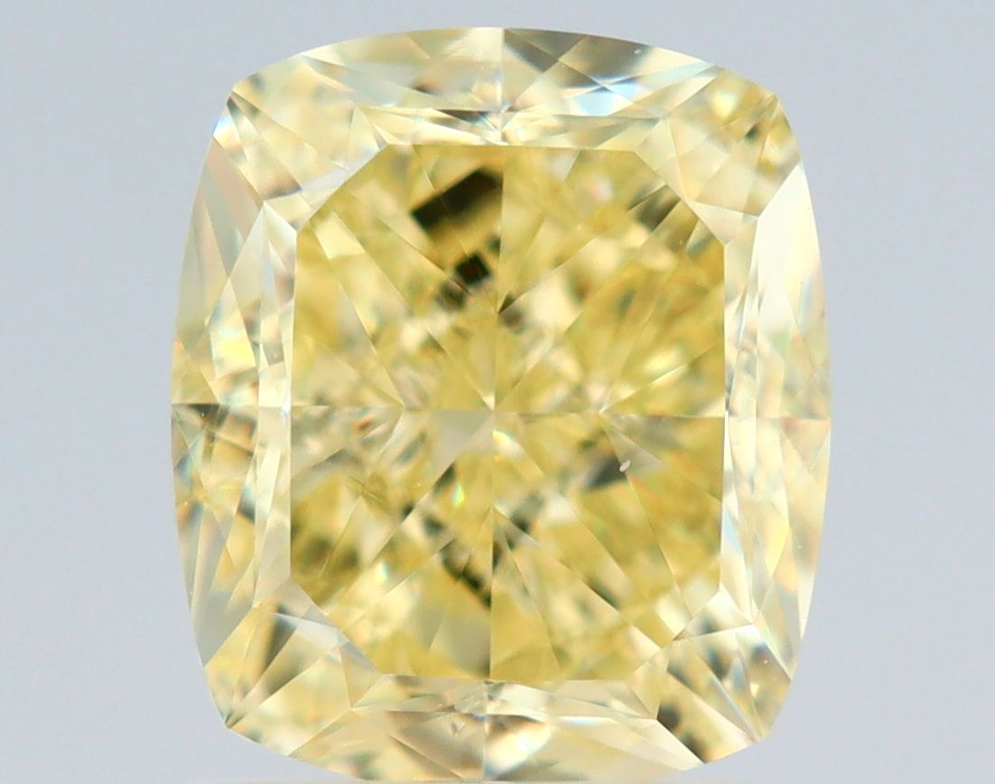 2.01 ct Cushion Brilliant diamond