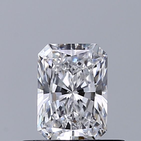 0.53 ct lab-grown Radiant Diamond