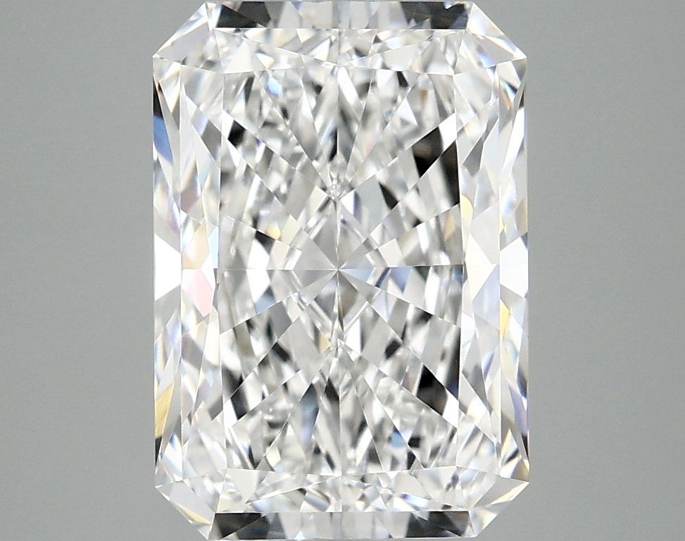 3.84 ct. radiant Lab Grown Diamond front image