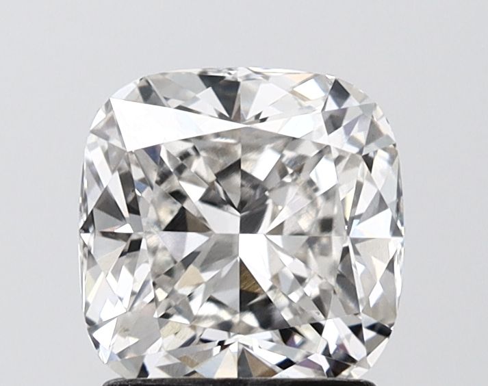 1.73 ct Cushion Brilliant diamond