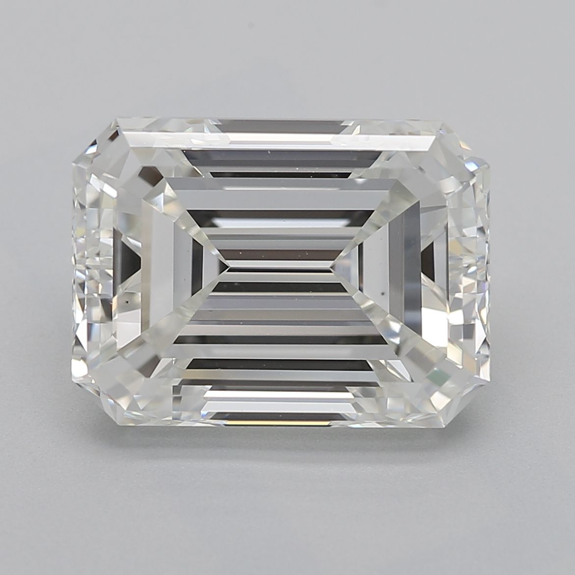 3.01 ct Emerald diamond