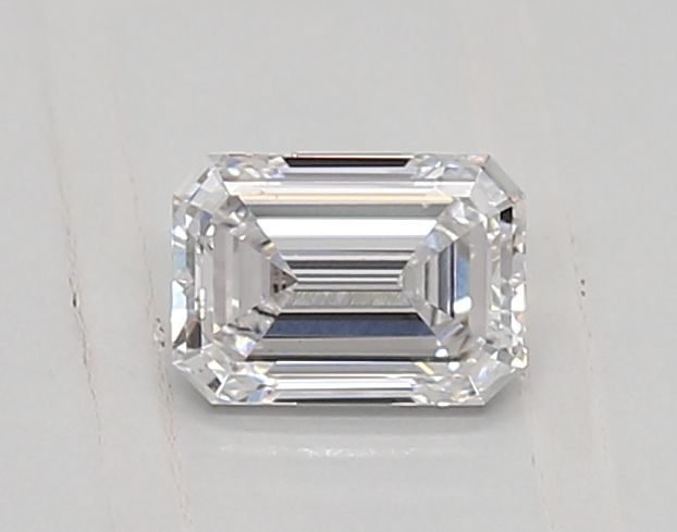 0.46 ct lab-grown Emerald Diamond