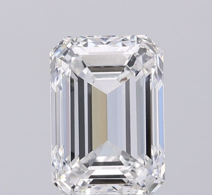 2.50 ct. emerald Lab Grown Diamond front image
