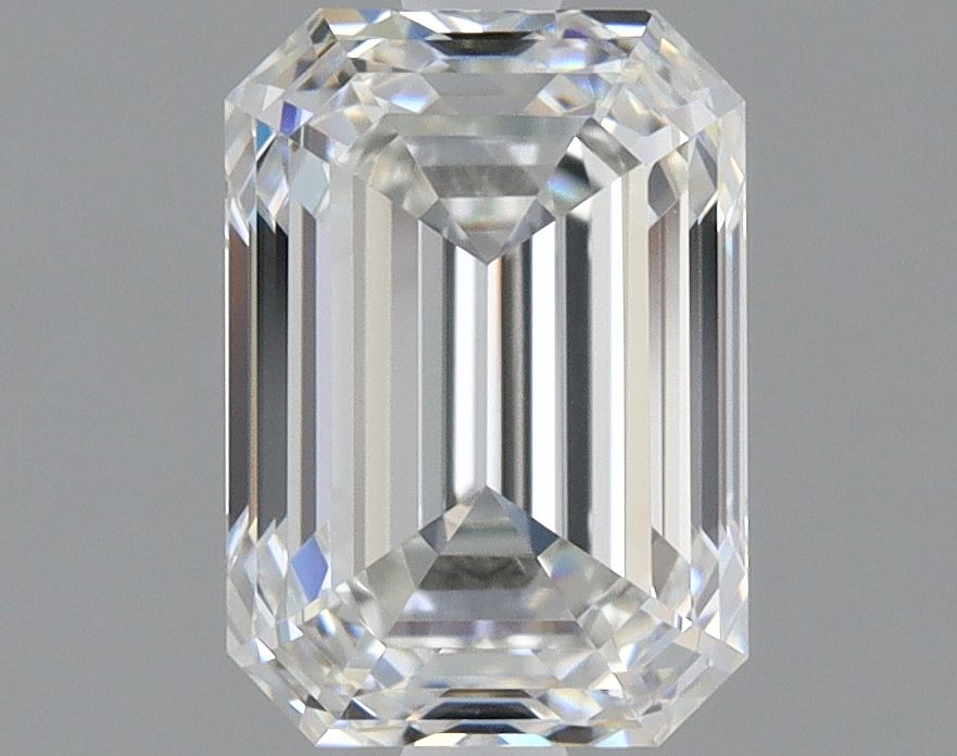 1.70 ct Emerald diamond