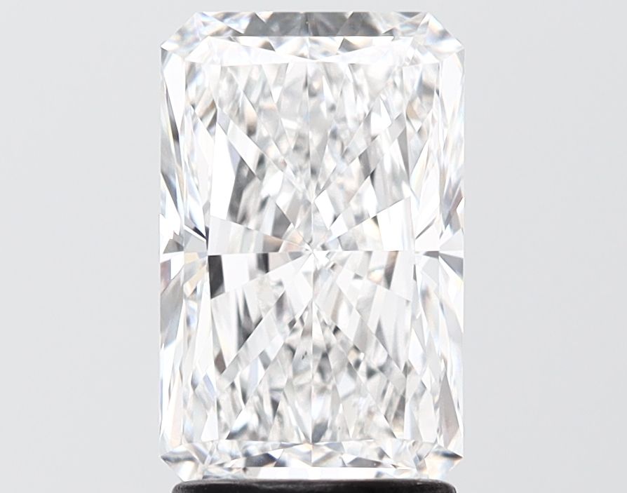 2.52 ct. radiant Lab Grown Diamond front image