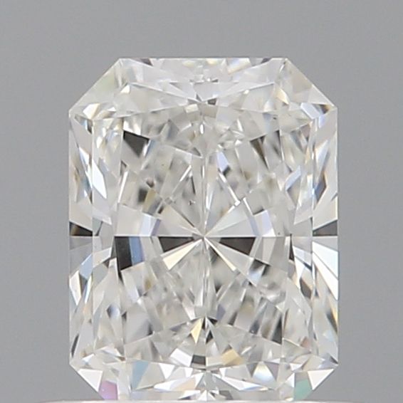0.53 ct Radiant diamond