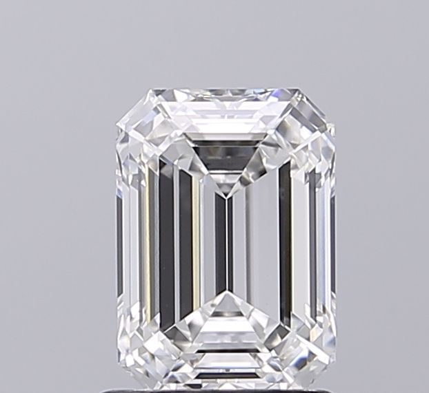 1.54 ct. emerald Lab Grown Diamond front image