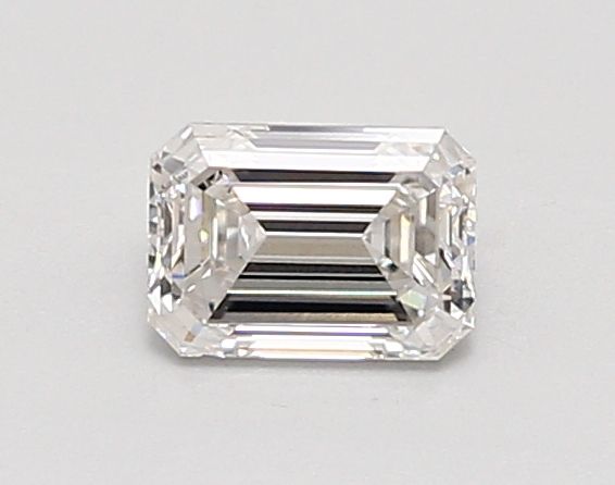 0.76 ct Emerald diamond