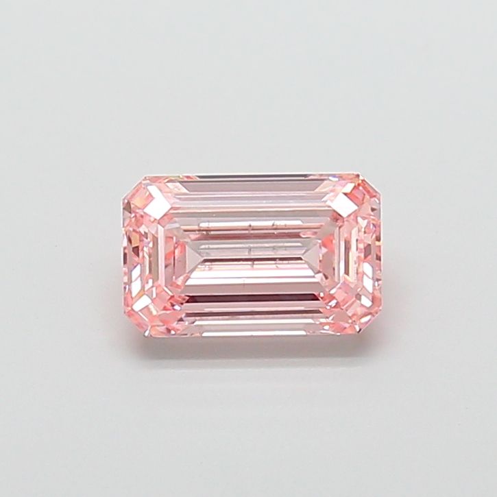 3.00 ct Emerald diamond