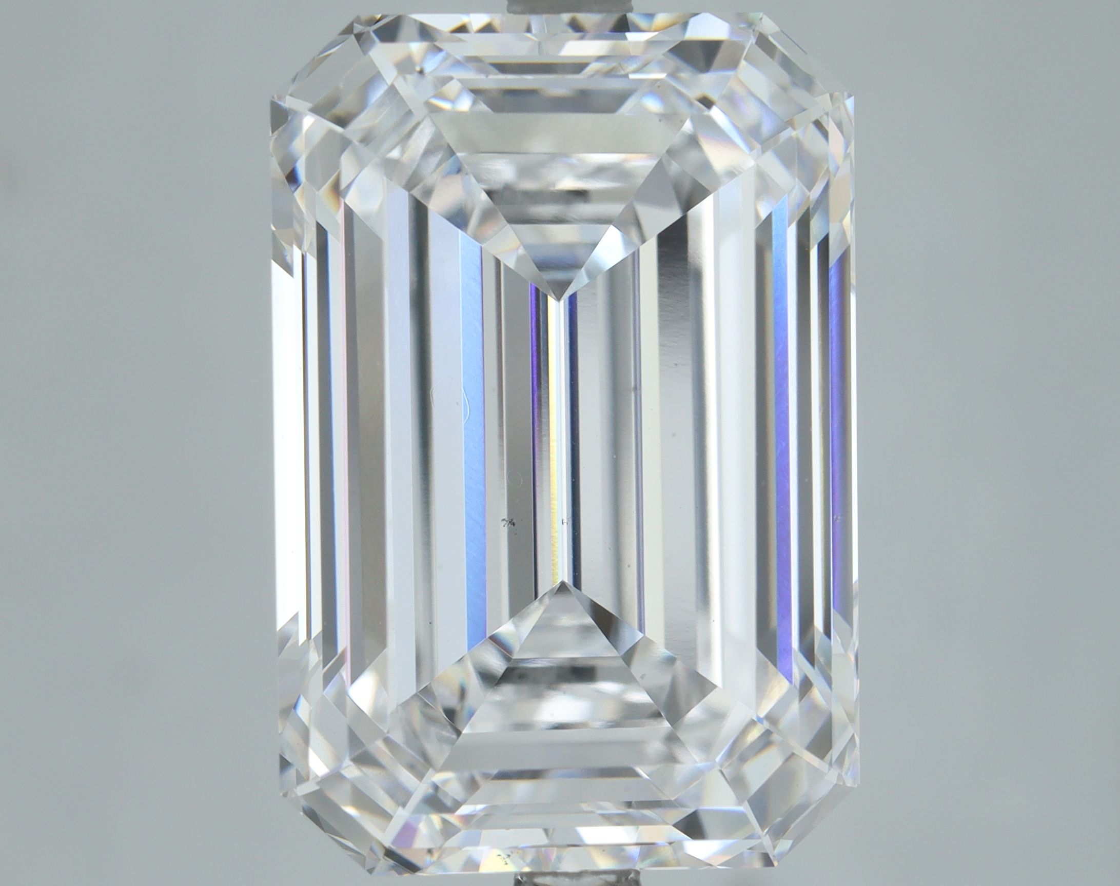 9.01 ct. emerald Lab Grown Diamond front image