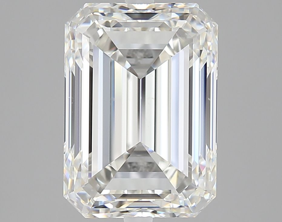3.80 ct Emerald diamond