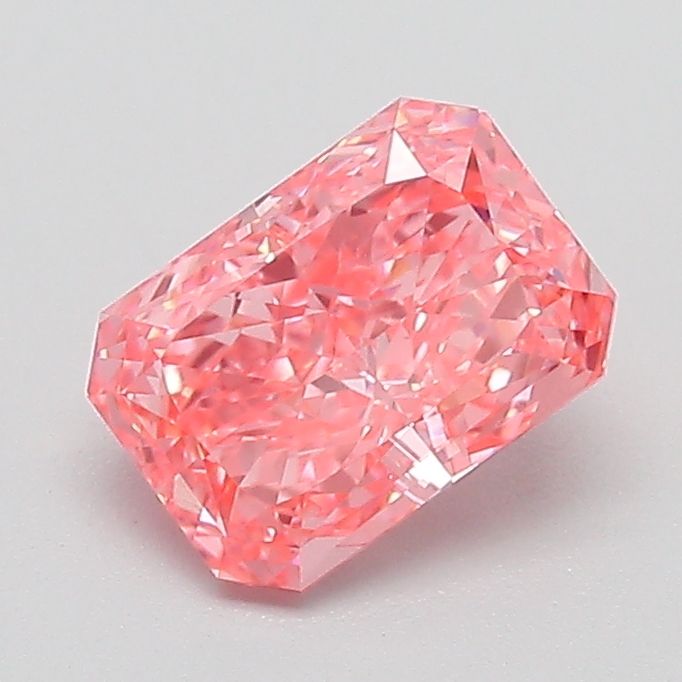 1.08 ct Radiant diamond