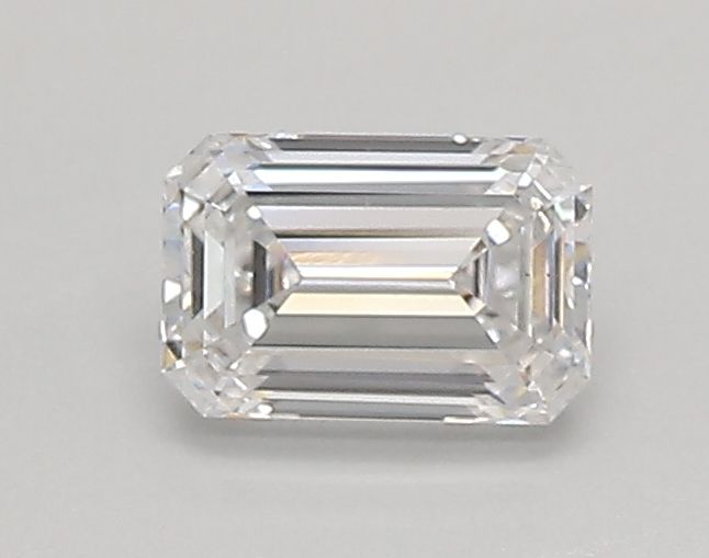 0.45 ct lab-grown Emerald Diamond
