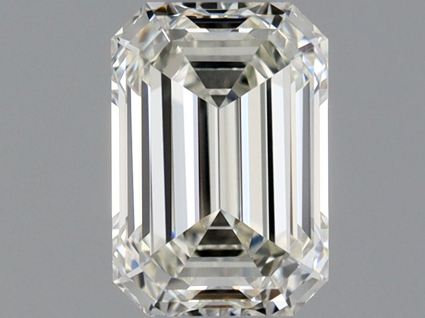 0.50 ct Emerald diamond