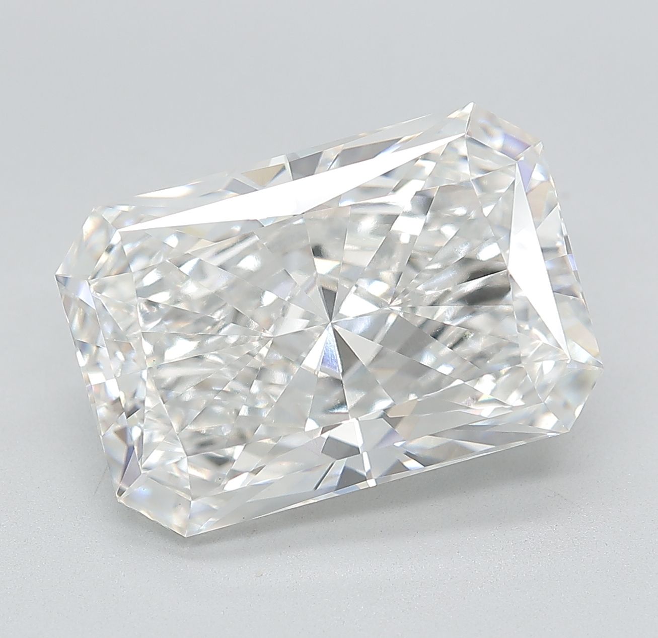 8.18 ct. radiant Lab Grown Diamond front image