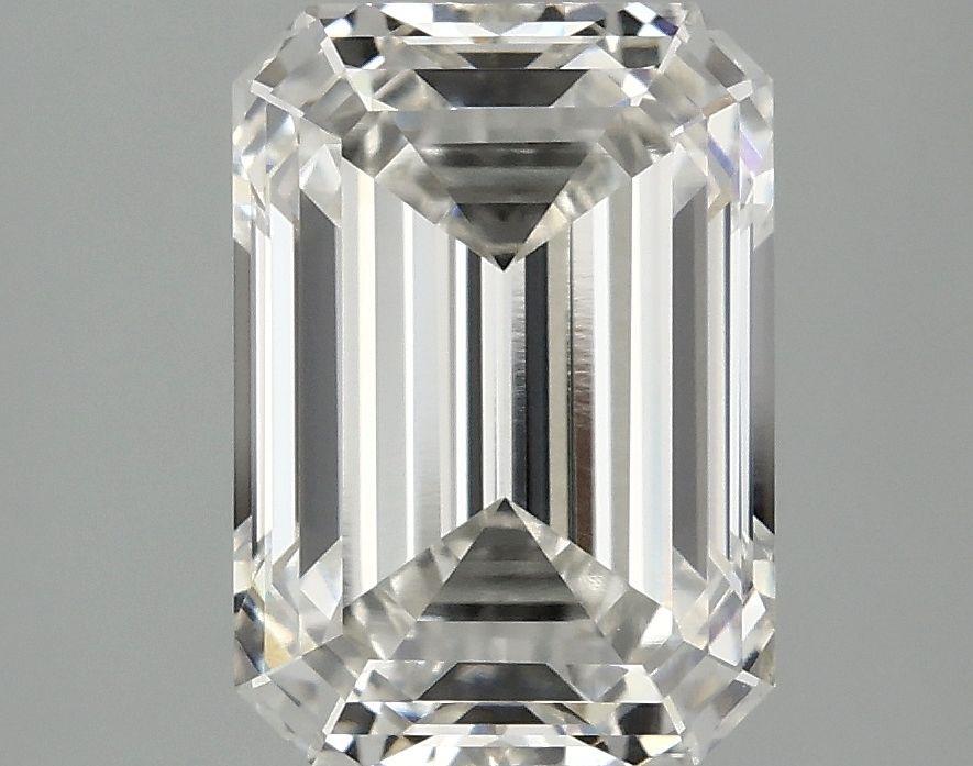 2.59 ct Emerald diamond