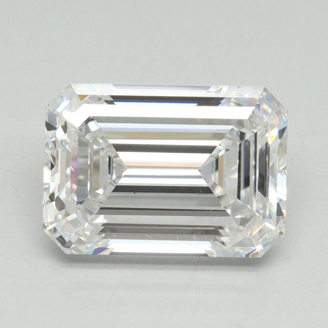 4.21 ct. emerald Lab Grown Diamond front image