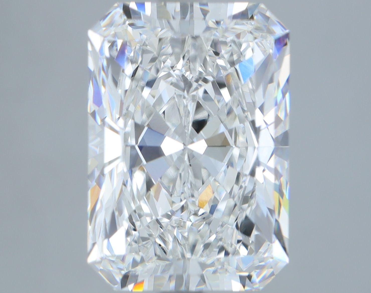 4.01 ct. radiant Lab Grown Diamond front image