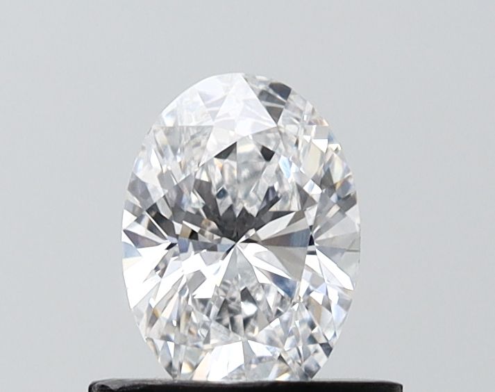 0.7 ct lab-grown Oval Diamond