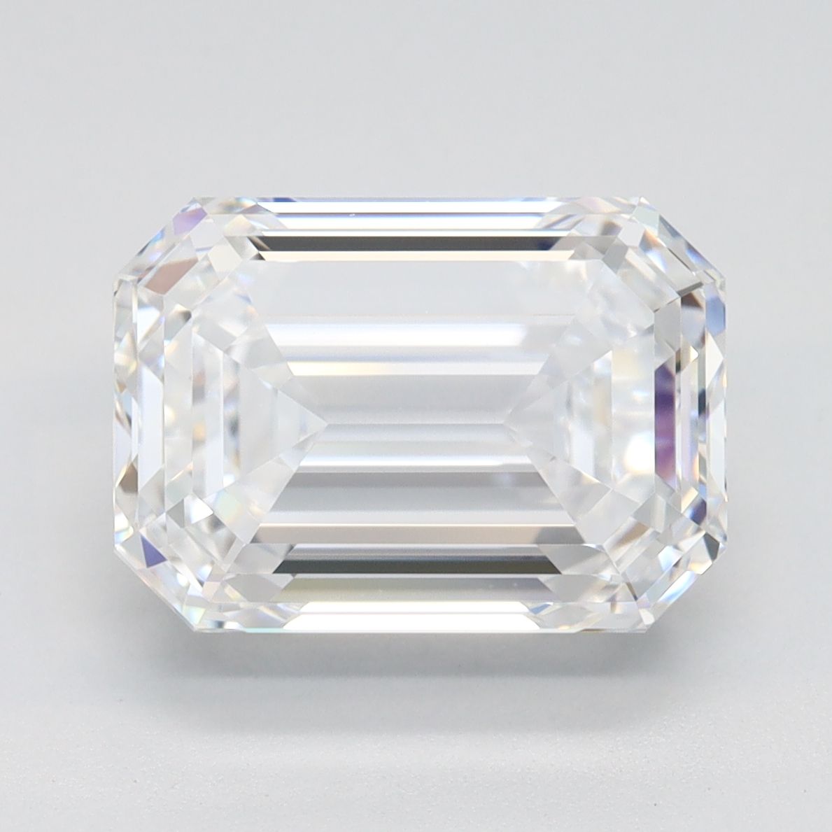 4.15 ct. emerald Lab Grown Diamond front image