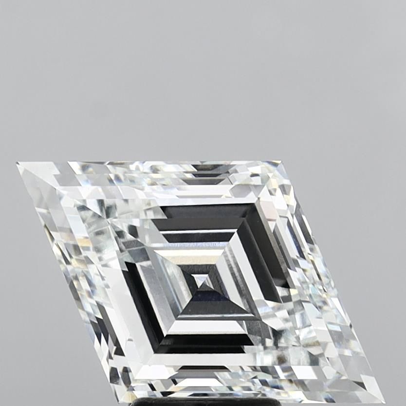 6.02 ct lab-grown Lozenge Diamond
