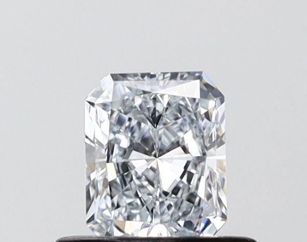 0.47 ct Radiant diamond