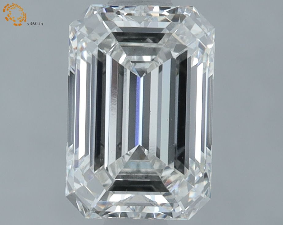 1.36 ct. emerald Lab Grown Diamond front image