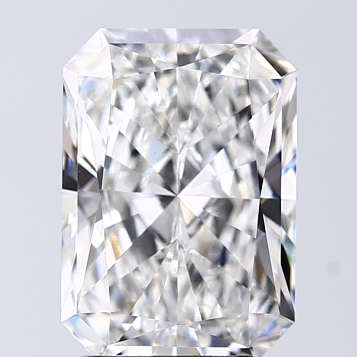 2.70 ct. radiant Lab Grown Diamond front image