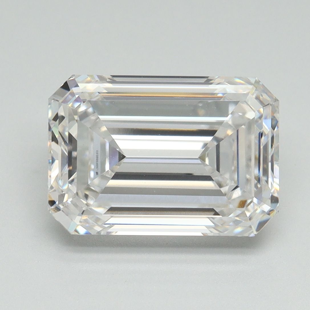4.21 ct. emerald Lab Grown Diamond front image