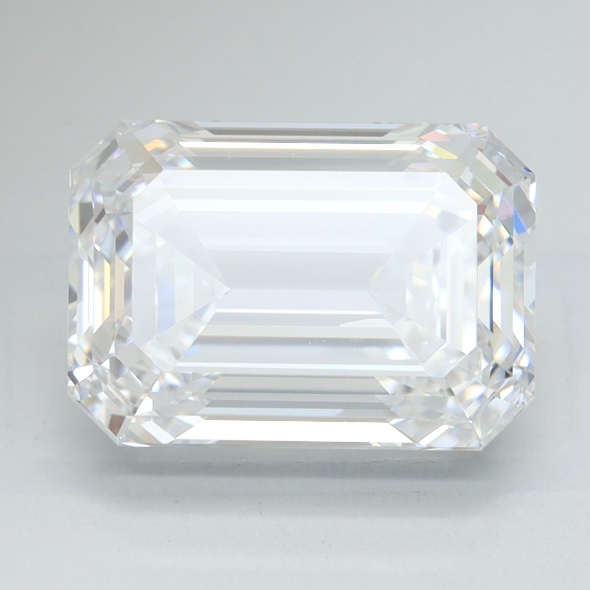 4.45 ct. emerald Lab Grown Diamond front image