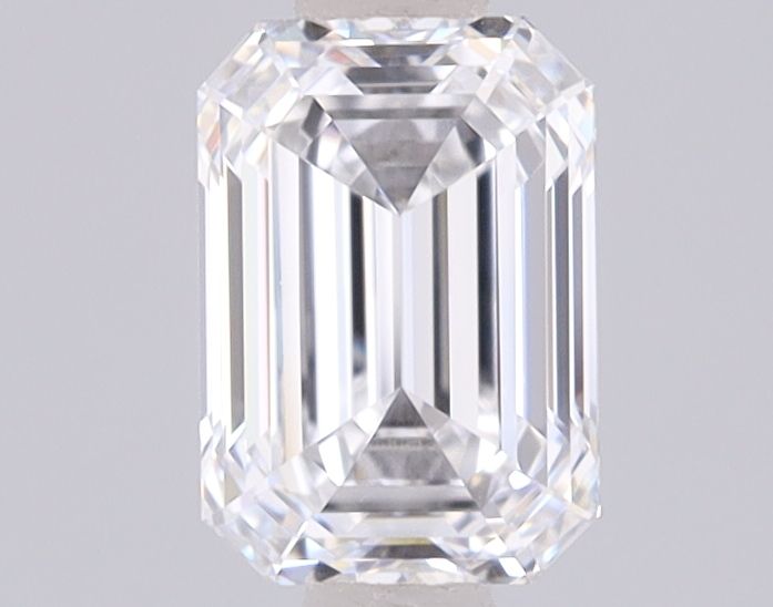 1.09 ct. emerald Lab Grown Diamond front image