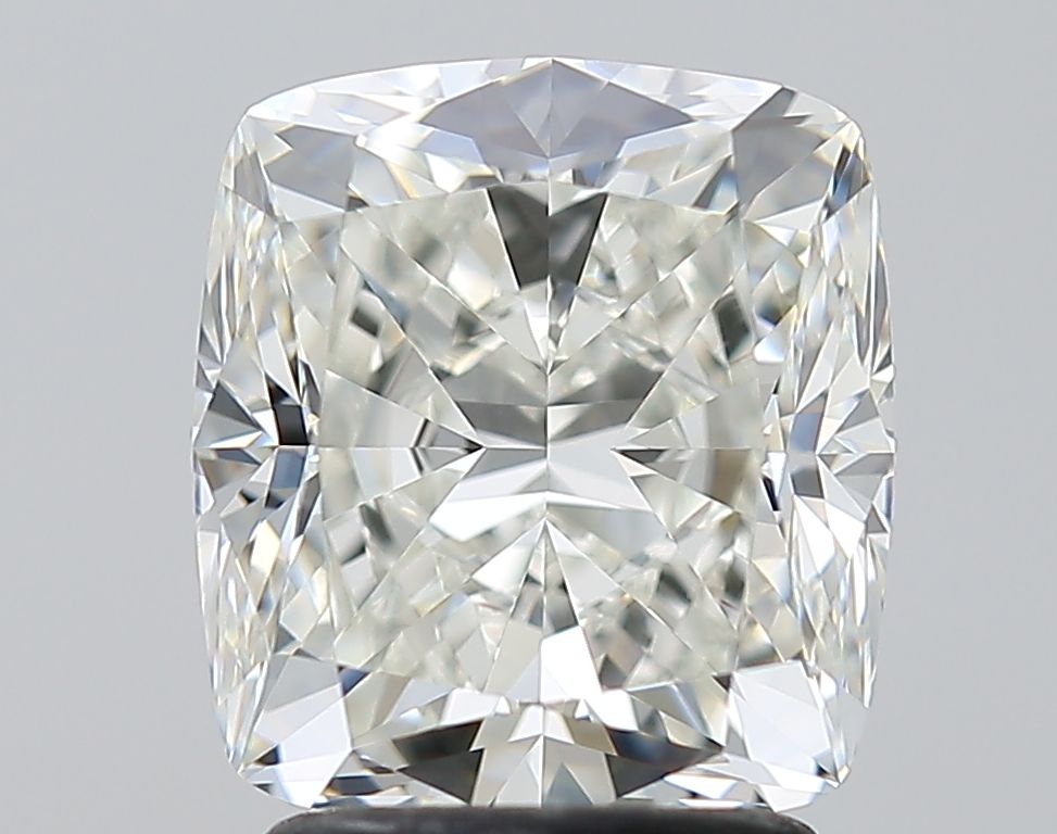 2.51 ct Cushion Brilliant diamond