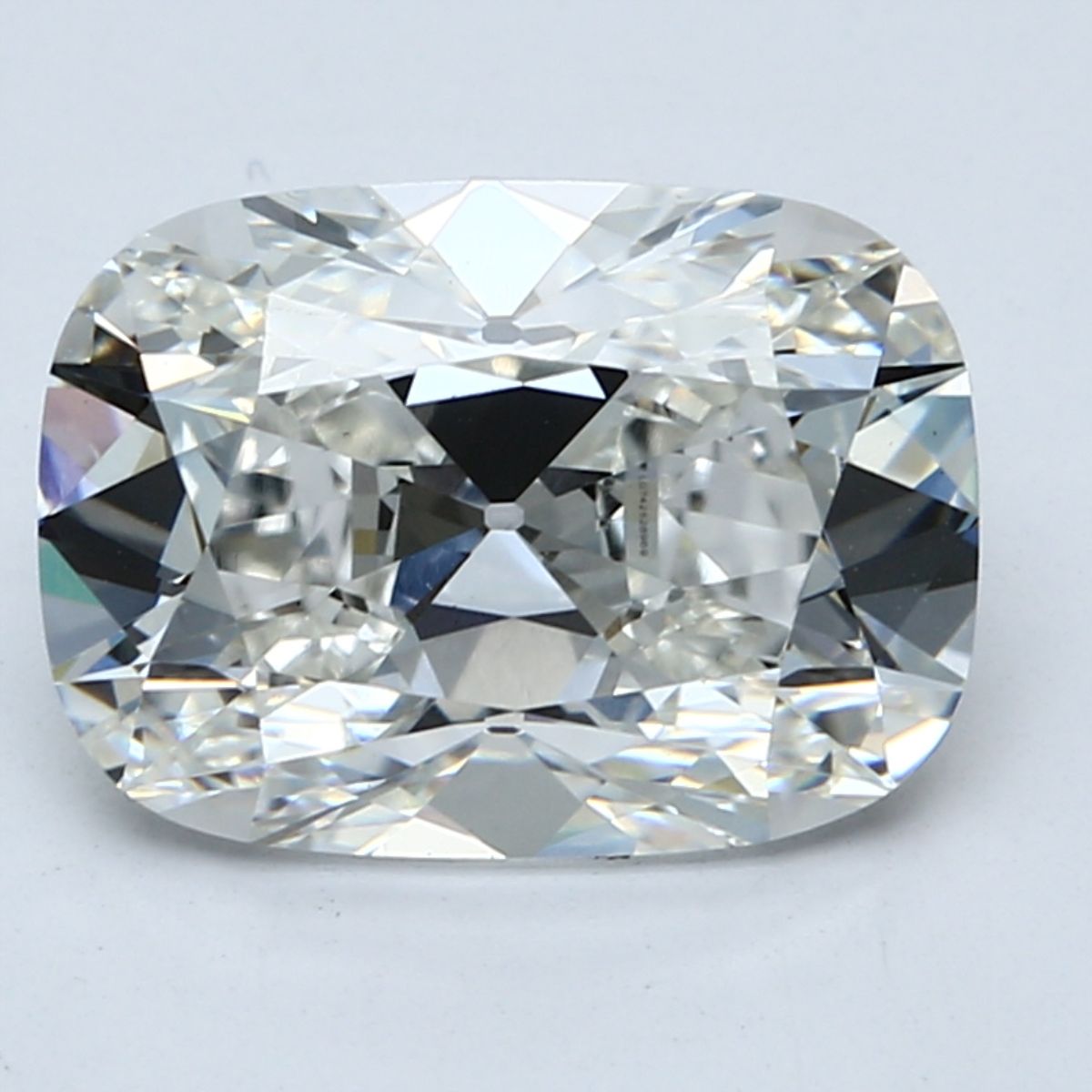 2.57 ct Cushion diamond