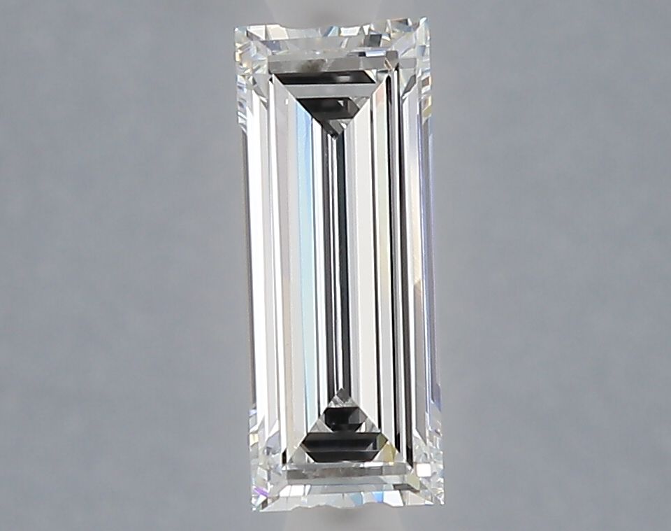 1.02 ct lab-grown Baguette Diamond