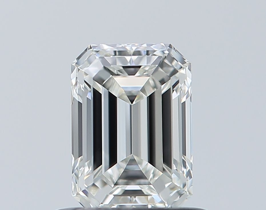 0.70 ct Emerald diamond
