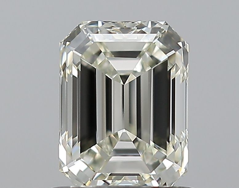 0.90 ct Emerald diamond