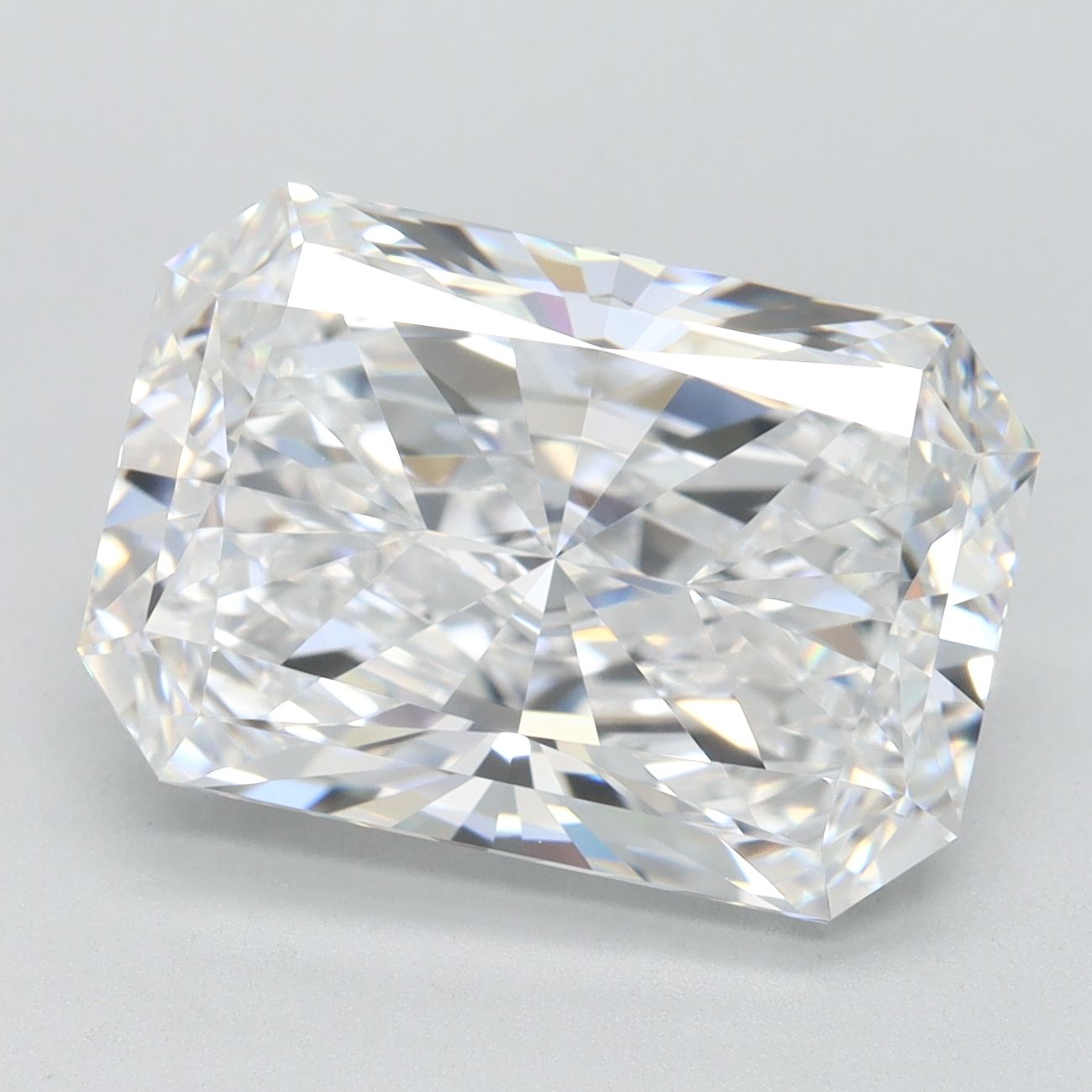 5.33 ct. radiant Lab Grown Diamond front image