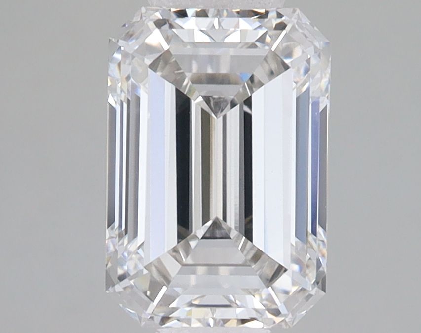 2.00 ct. emerald Lab Grown Diamond front image