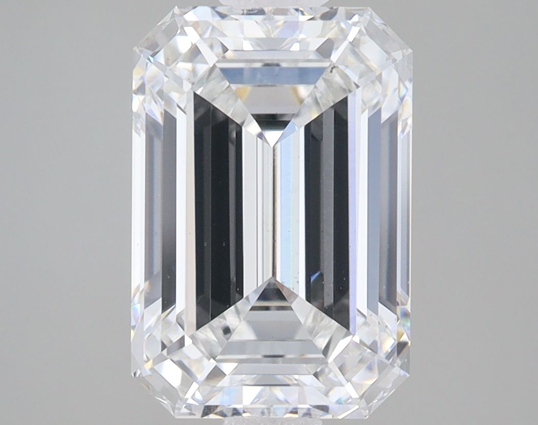 4.05 ct. emerald Lab Grown Diamond front image