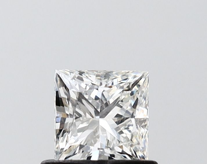 0.72 ct. princess Lab Grown Diamond front image