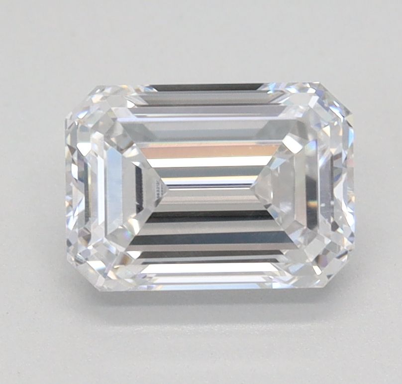 1.05 ct. emerald Lab Grown Diamond front image