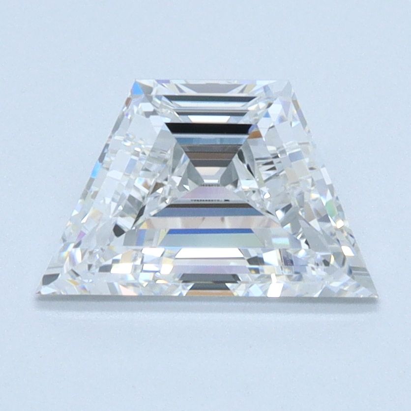 1.09 ct lab-grown Trapezoid Diamond