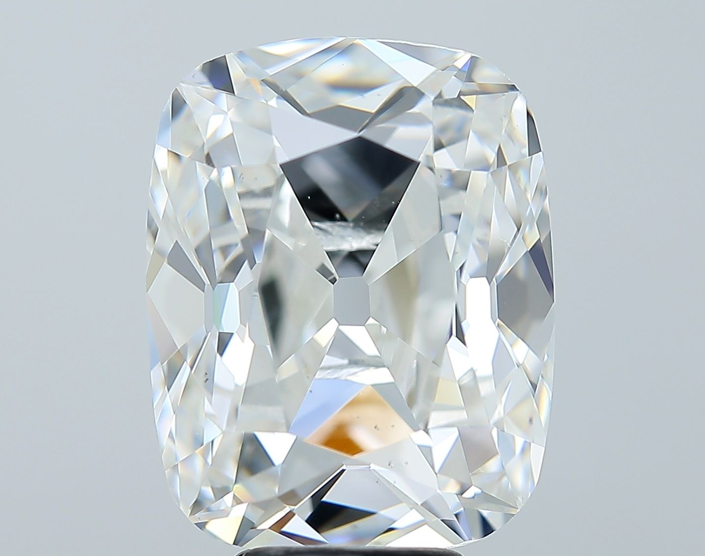 7.01 ct Old miner Diamond