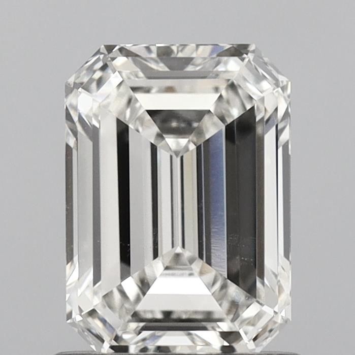 1.10 ct Emerald diamond