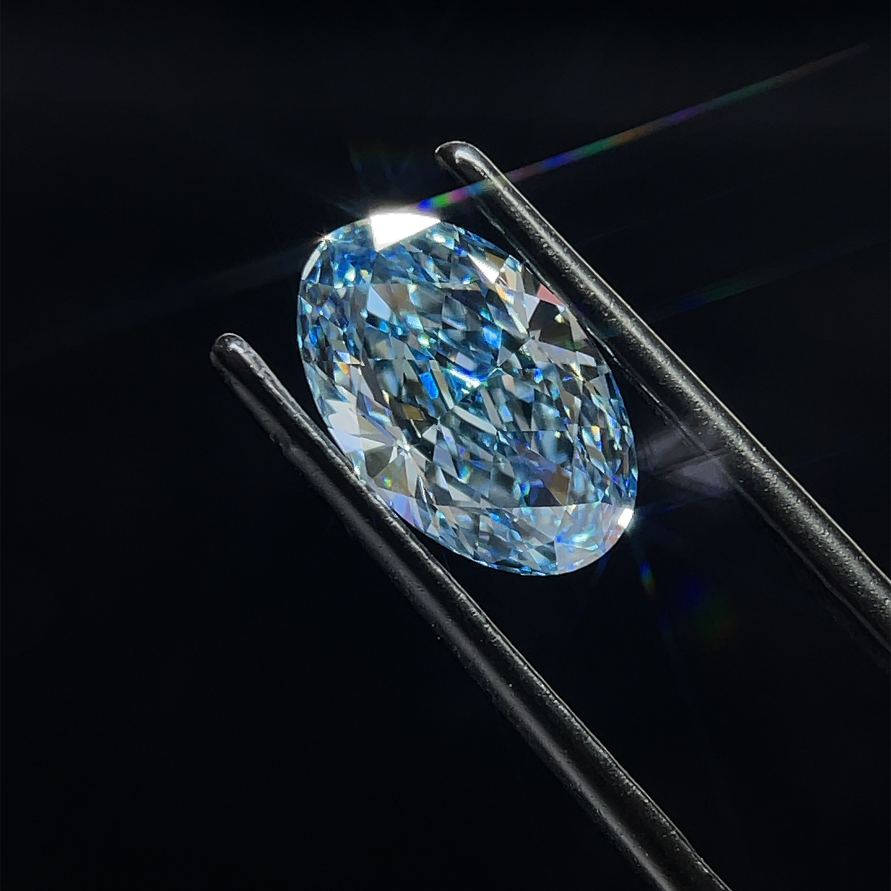 2.52 ct. oval Lab Grown Diamond front image